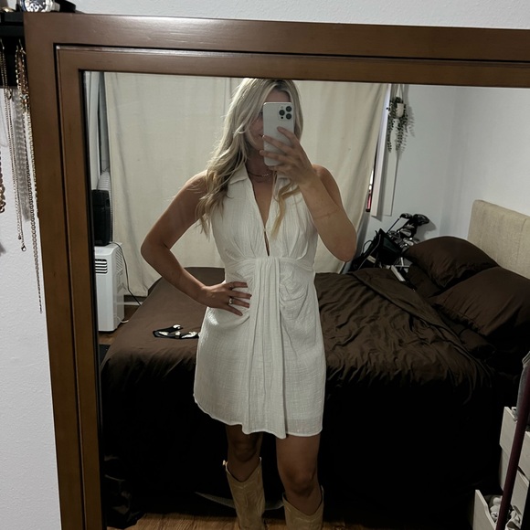 MAHINA dress - Picture 11 of 16